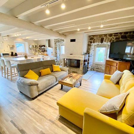 Gite De Groupe 160M2, 15P, Salle De Reception, Jardin, Terrasse Mazan-l'Abbaye Ngoại thất bức ảnh